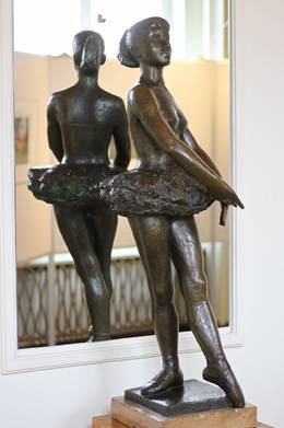 Karl Mertens, &bdquo;T&auml;nzerin&ldquo;, Holzskulptur, 1958